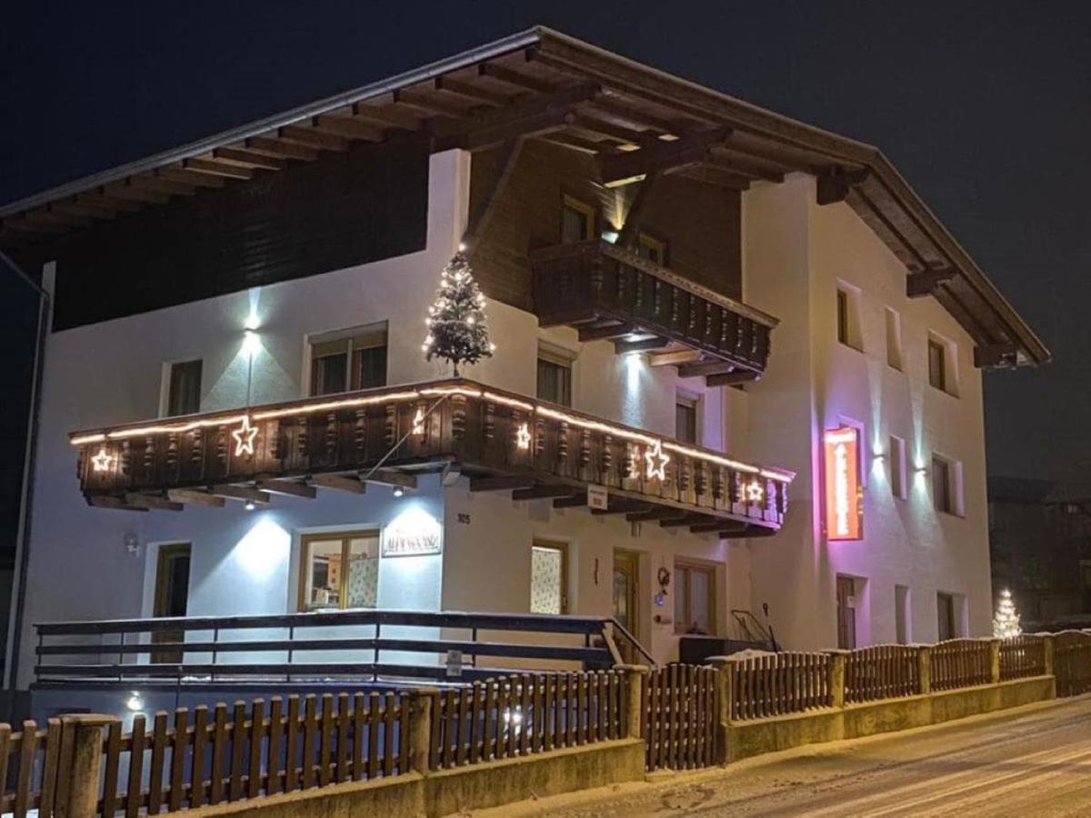 Apartments Alpenrose Flirsch Bagian luar foto