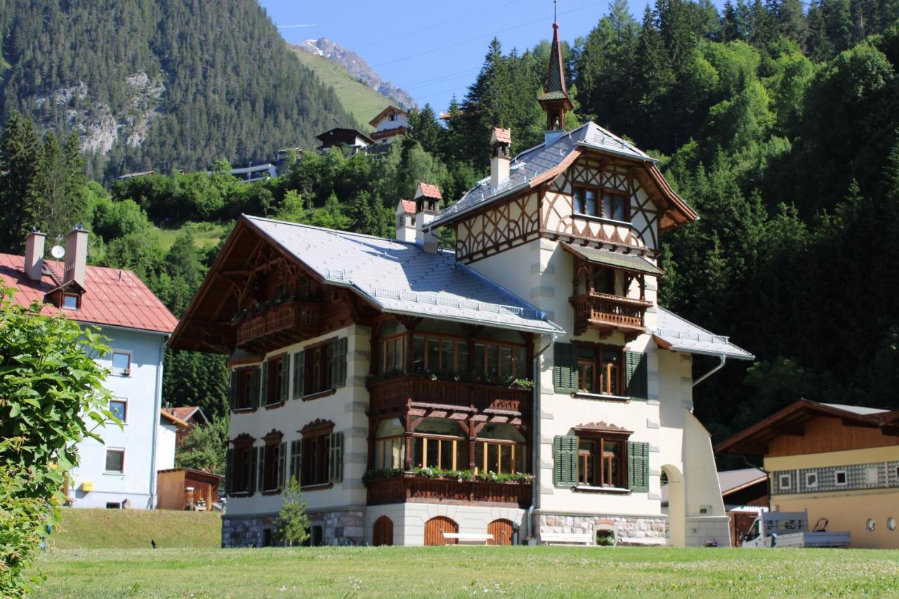 Apartments Alpenrose Flirsch Bagian luar foto