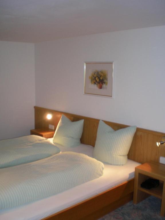 Apartments Alpenrose Flirsch Bagian luar foto