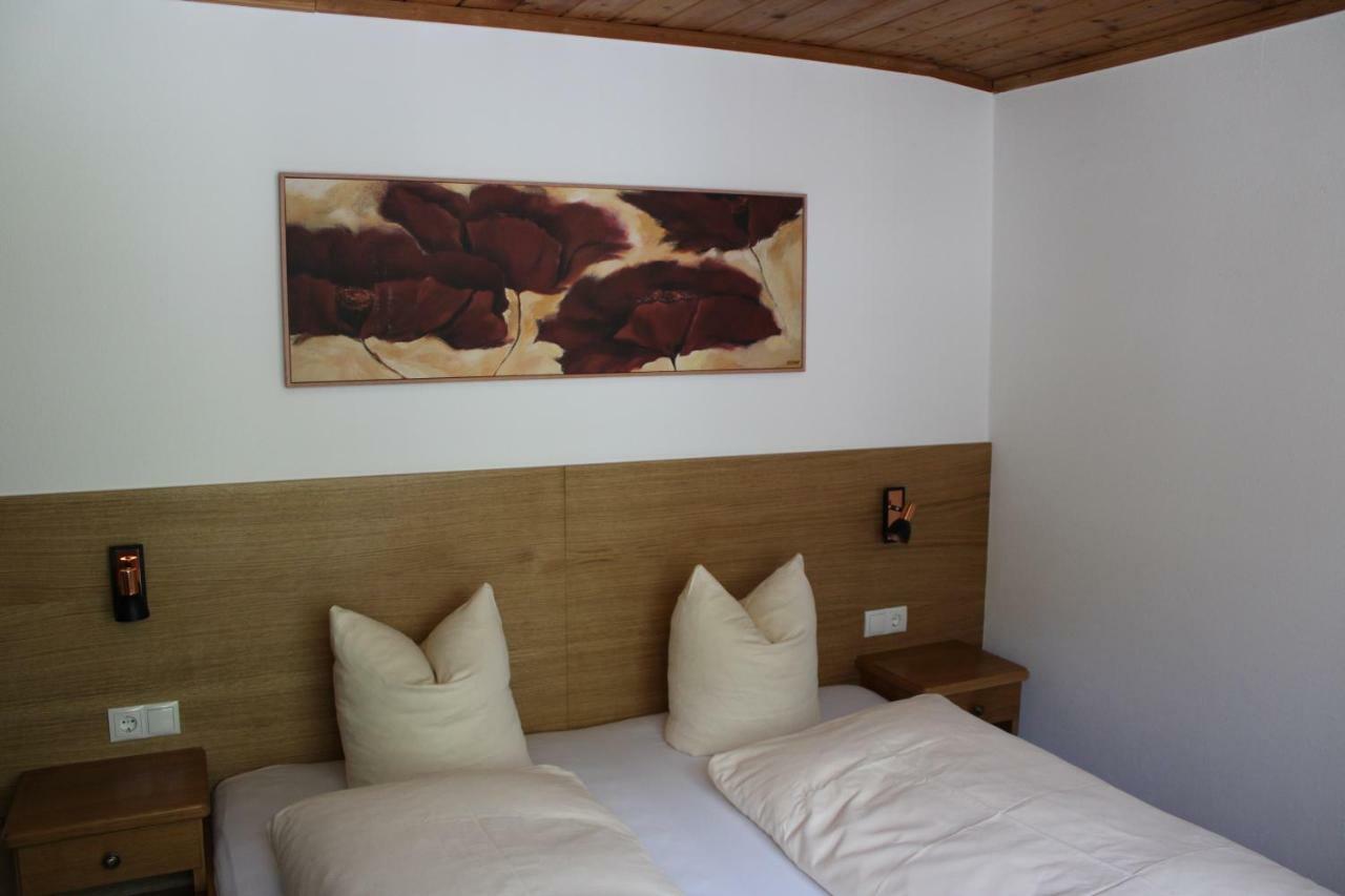 Apartments Alpenrose Flirsch Bagian luar foto